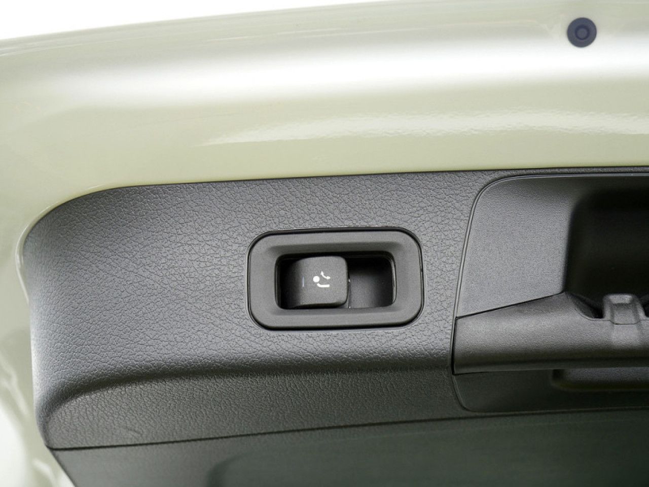 Mercedes-Benz GLB – Bild 12