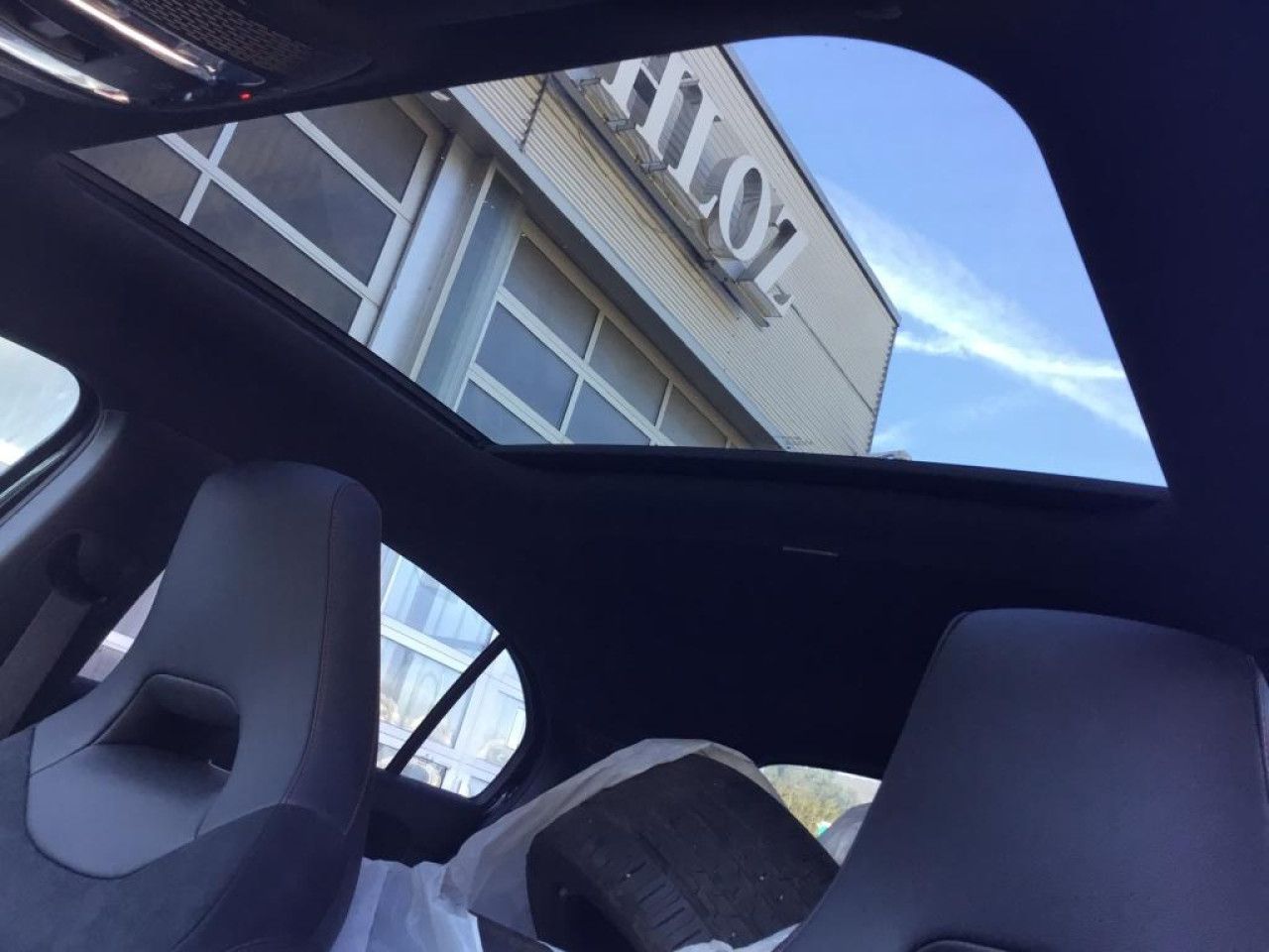 Fahrzeugbild 14 / 15