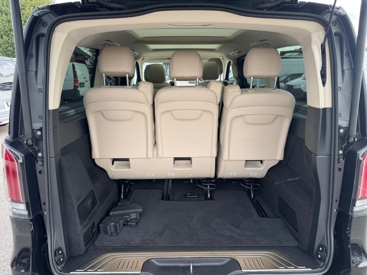 Mercedes-Benz V-Klasse – Bild 15
