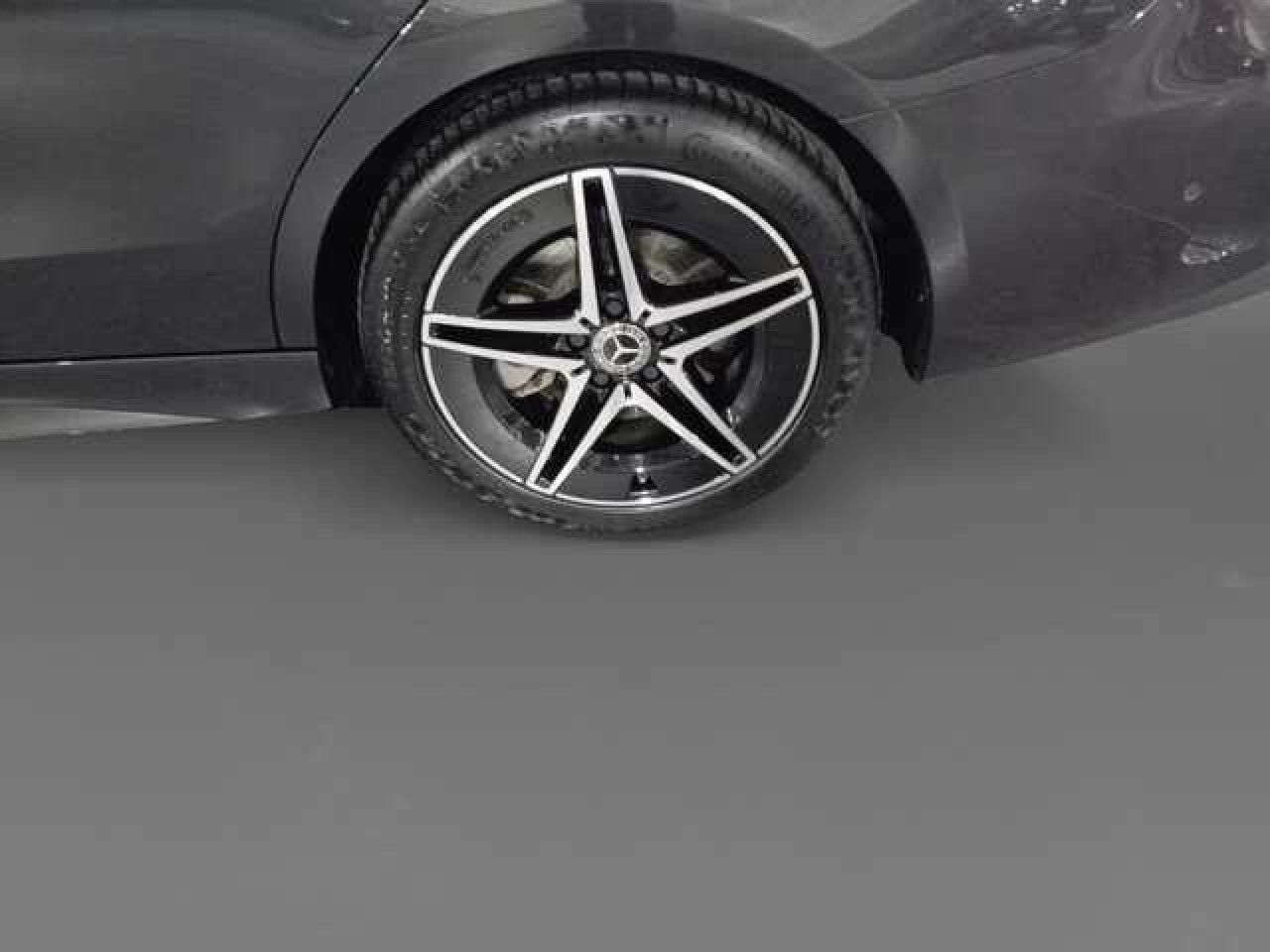 Imagem do veículo 9 / 15