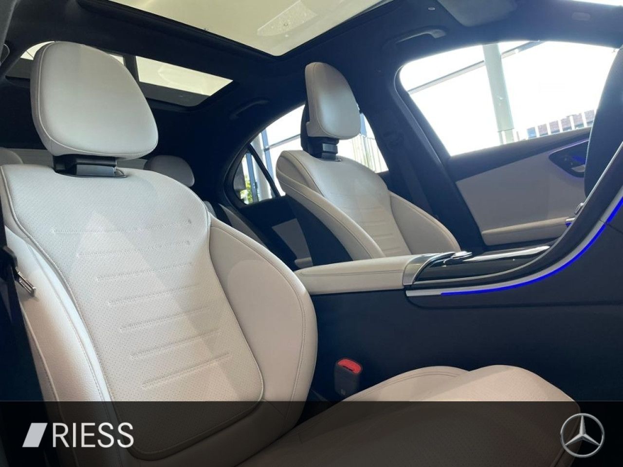 Mercedes-Benz C-Klasse – Bild 10