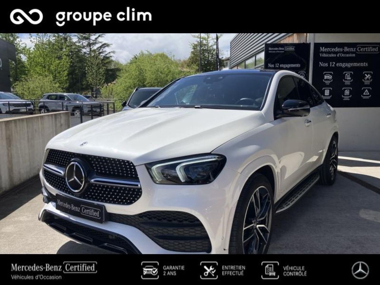 Photo du v&eacute;hicule 1 / 18