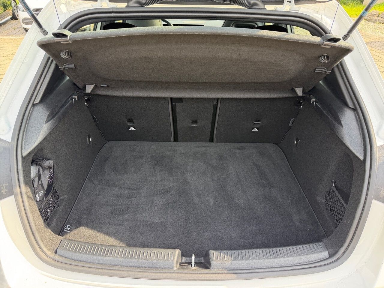 Mercedes-Benz A-Klasse – Bild 8