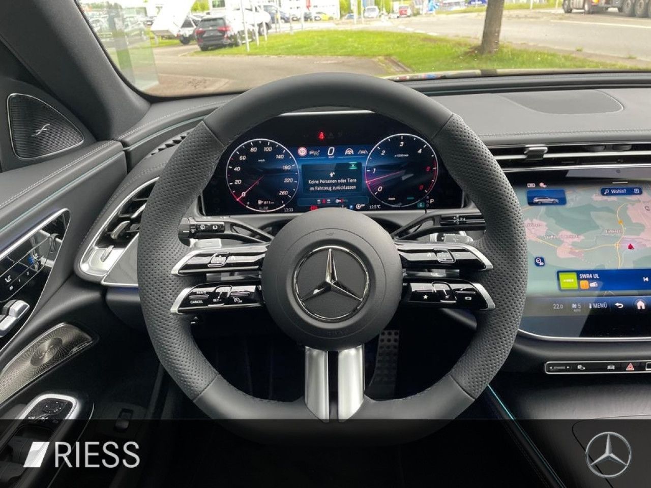 Mercedes-Benz E-Klasse – Bild 11