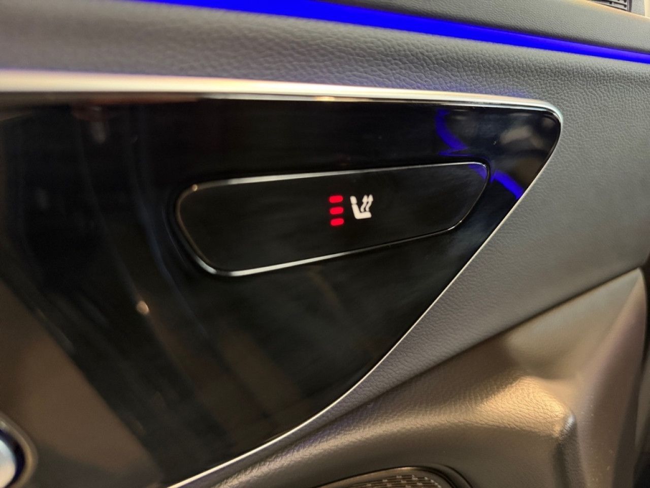 Mercedes-Benz E-Klasse – Bild 21