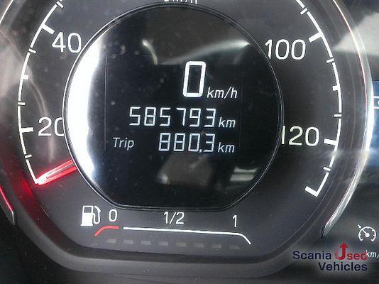 Vehicle image 11 / 20