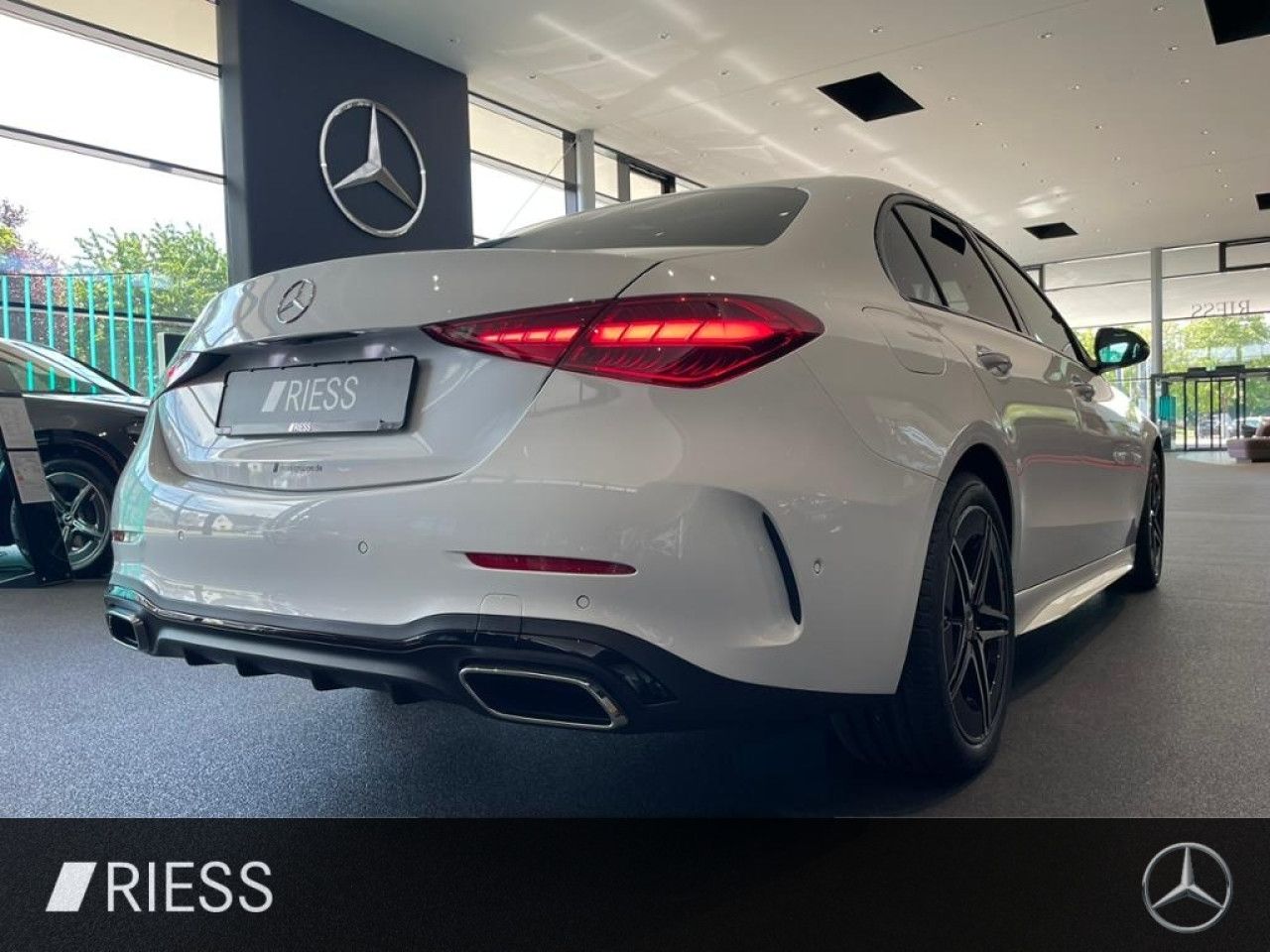 Mercedes-Benz C-Klasse – Bild 7