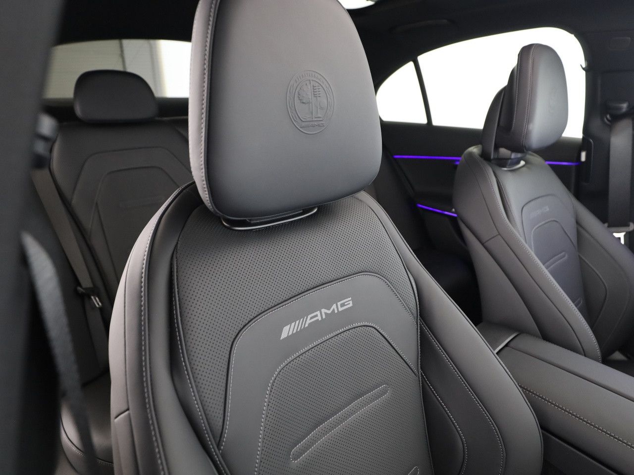 Mercedes-Benz E-Klasse – Bild 17