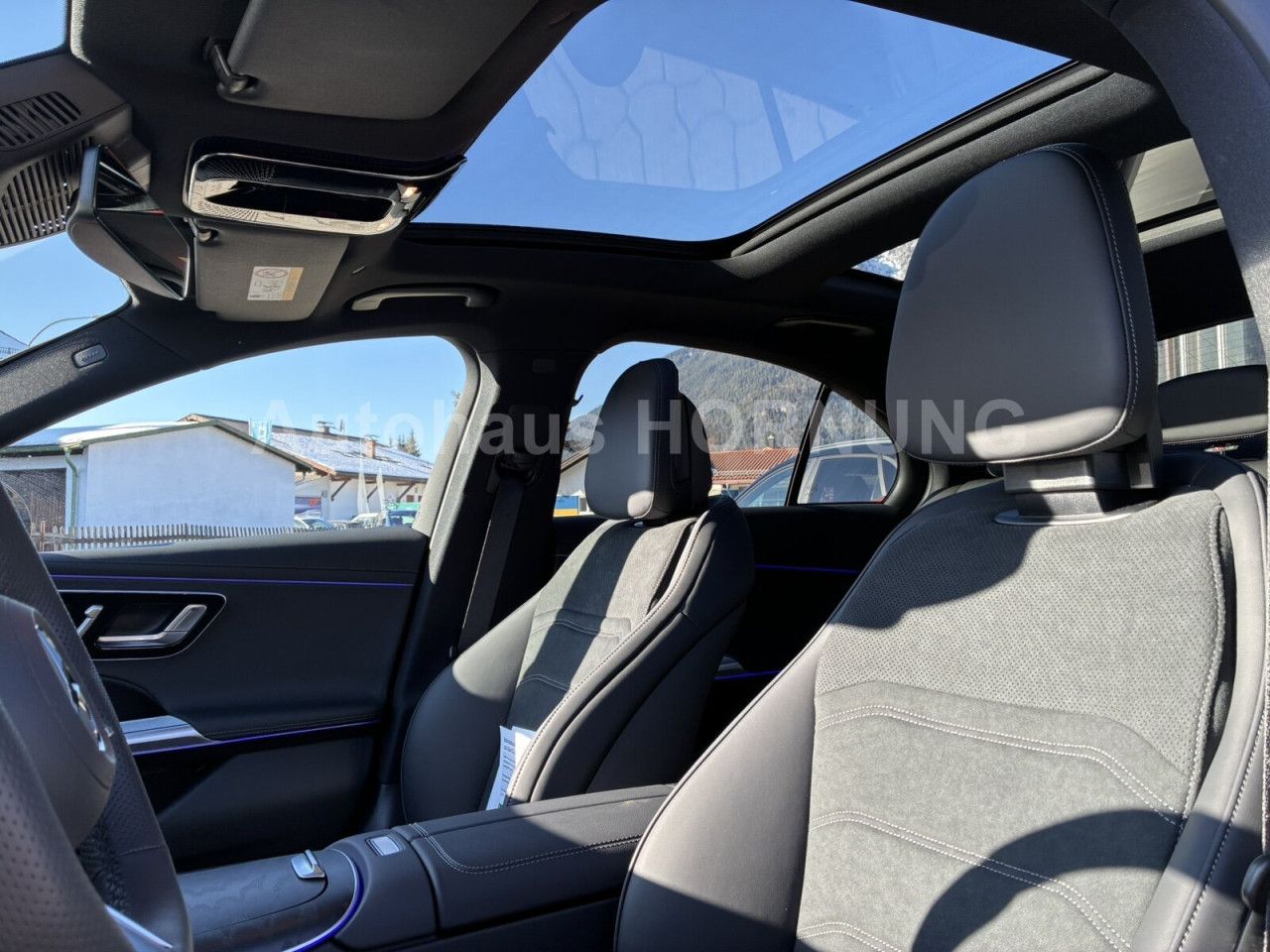 Mercedes-Benz E-Klasse – Bild 11