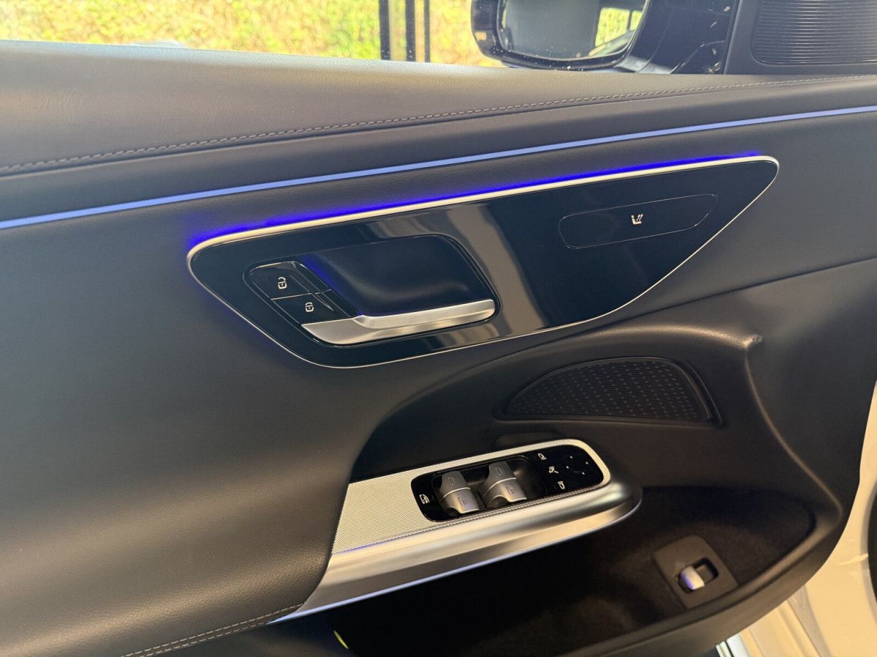 Mercedes-Benz E-Klasse – Bild 10
