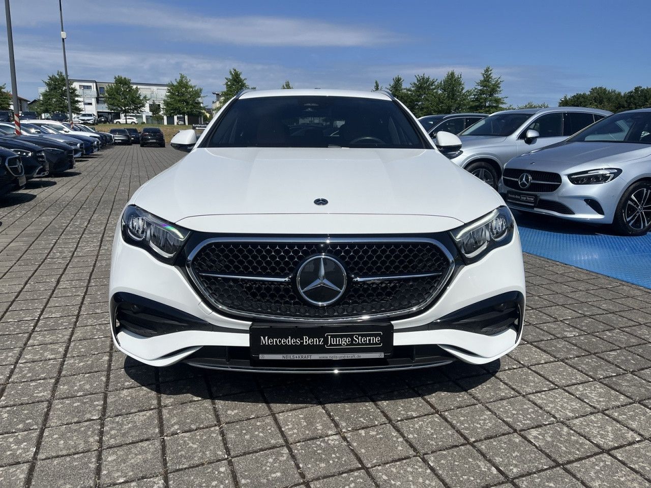 Mercedes-Benz E-Klasse – Bild 2