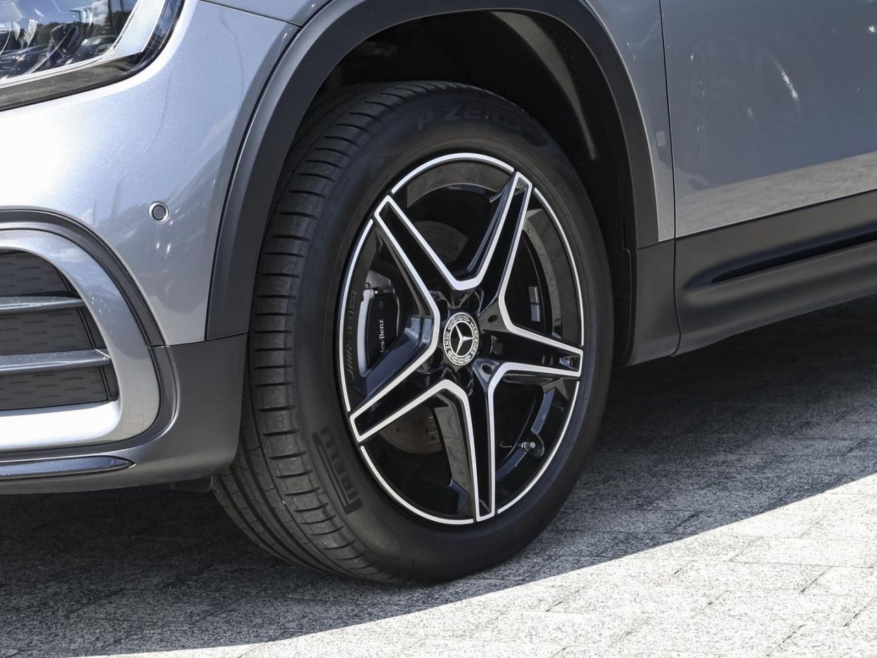 Mercedes-Benz GLB – Bild 9