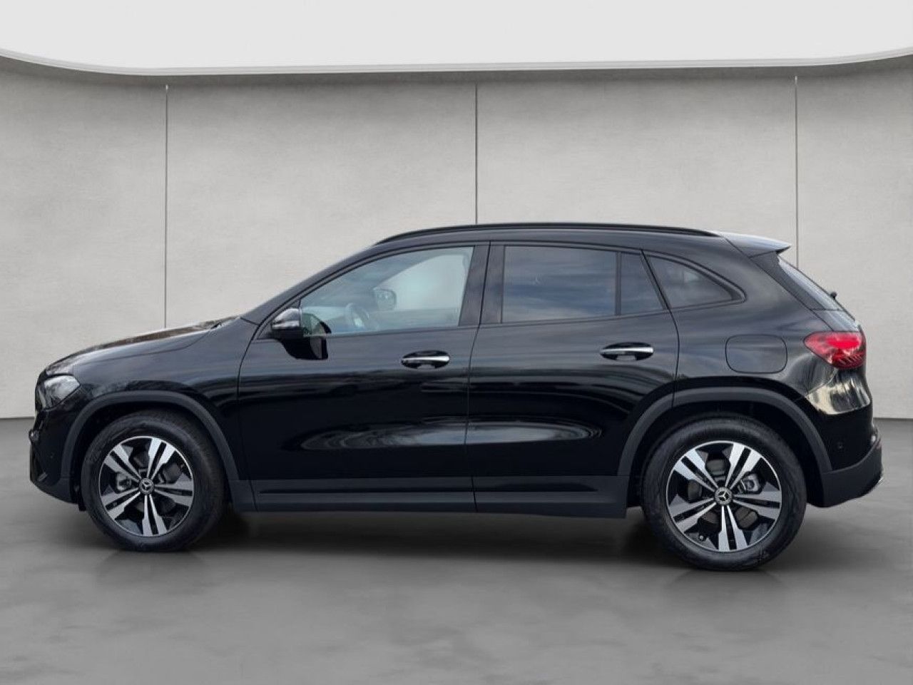Mercedes-Benz GLA – Bild 2