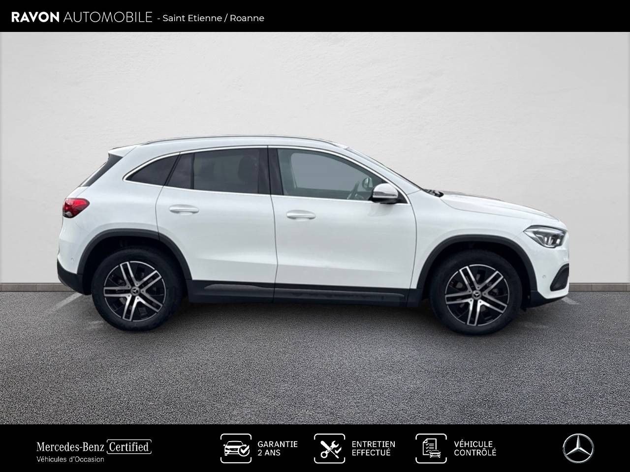 Photo du v&eacute;hicule 17 / 18