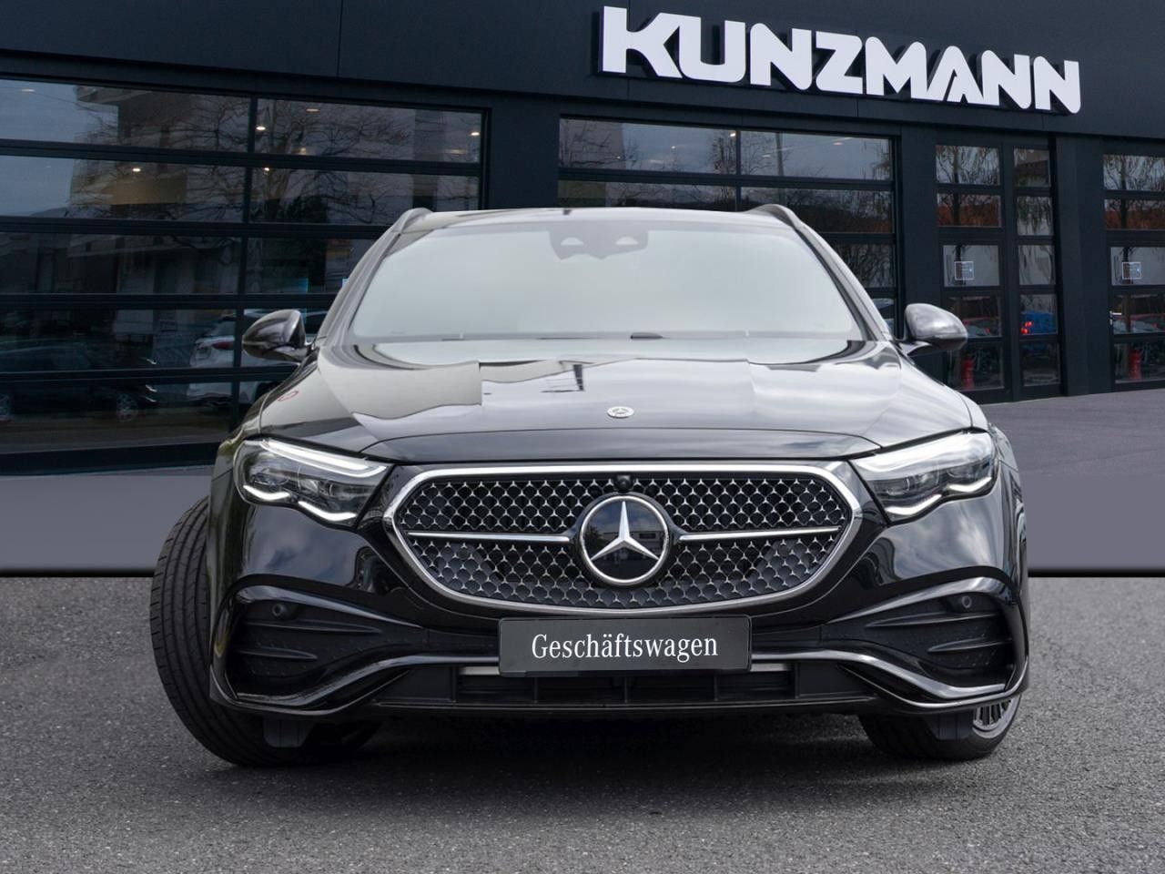 Mercedes-Benz E-Klasse – Bild 2