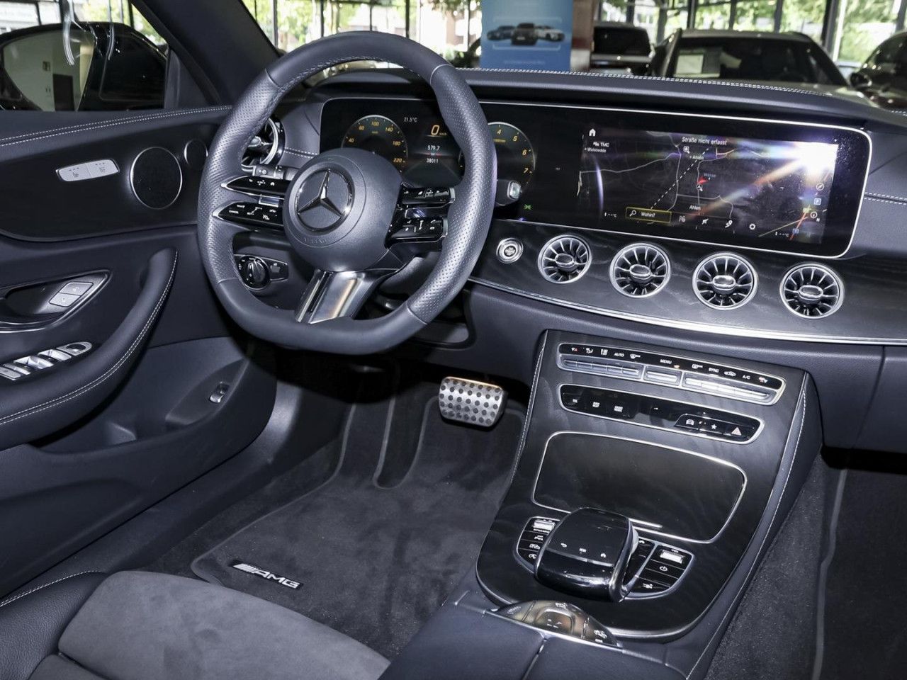 Mercedes-Benz E-Klasse – Bild 8