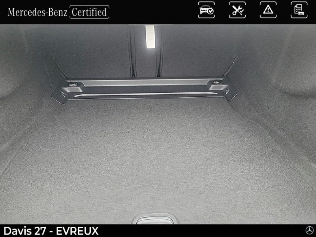 Photo du v&eacute;hicule 9 / 17