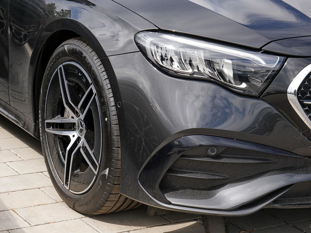 Mercedes-Benz E-Klasse – Bild 4