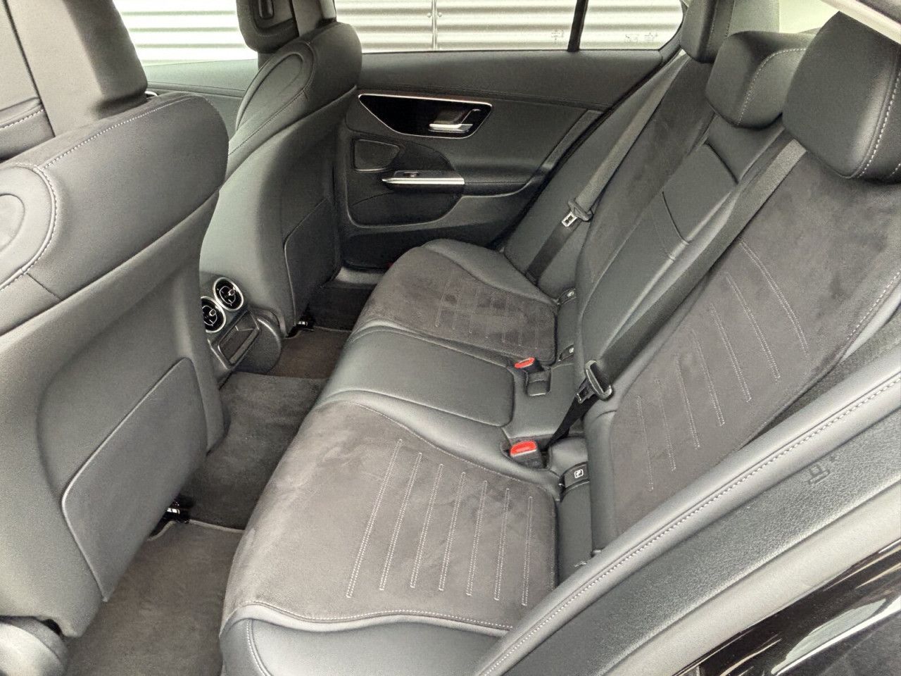 Mercedes-Benz C-Klasse – Bild 15