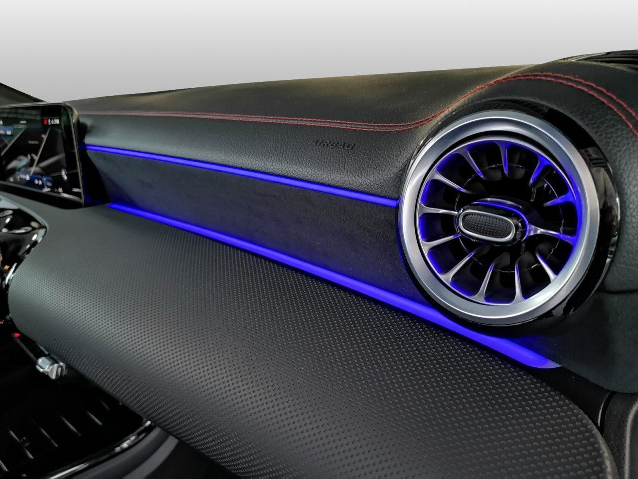 Mercedes-Benz CLA – Bild 9