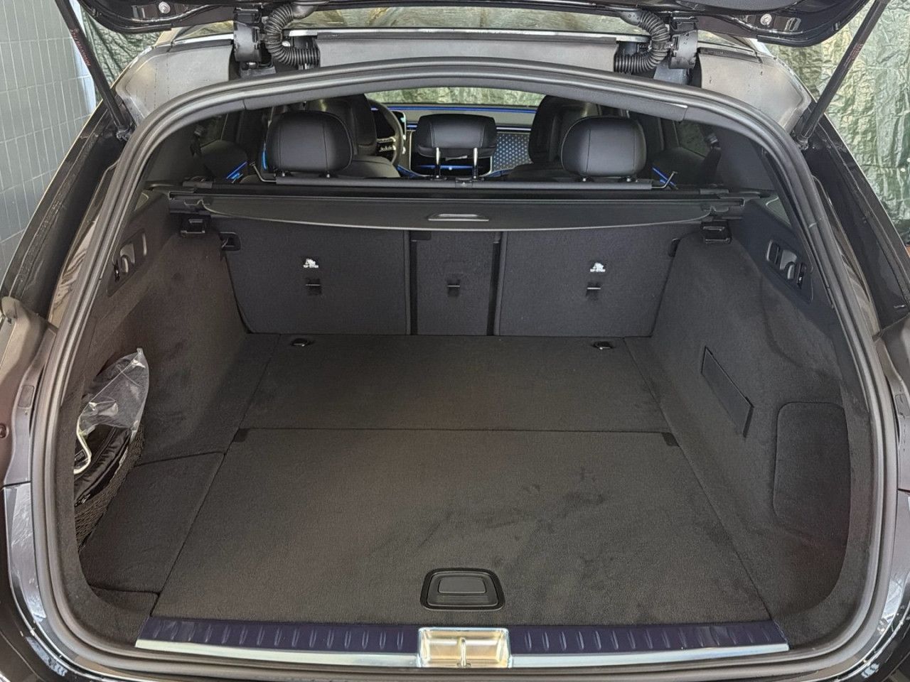 Mercedes-Benz E-Klasse – Bild 14