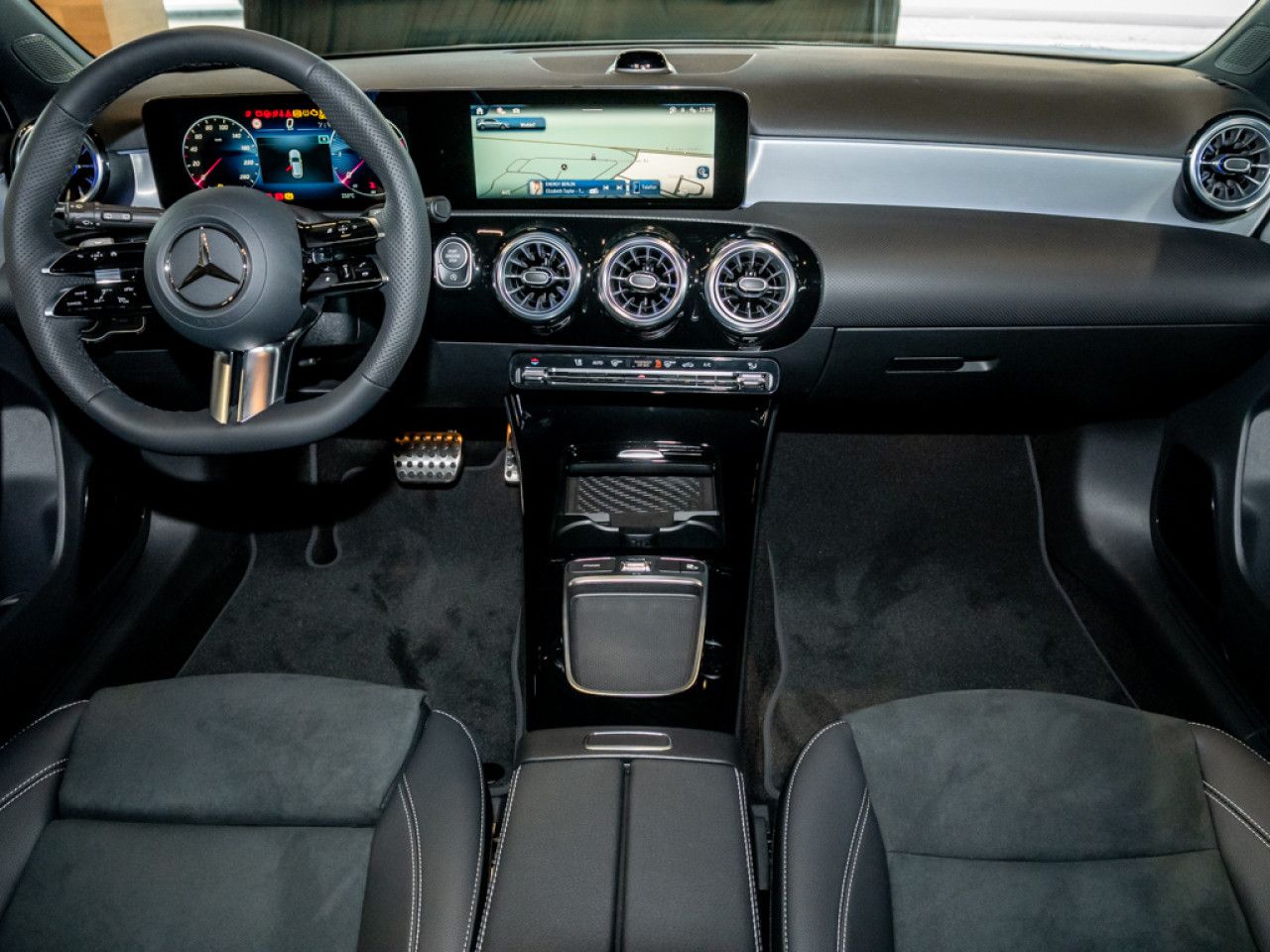Mercedes-Benz A-Klasse – Bild 12