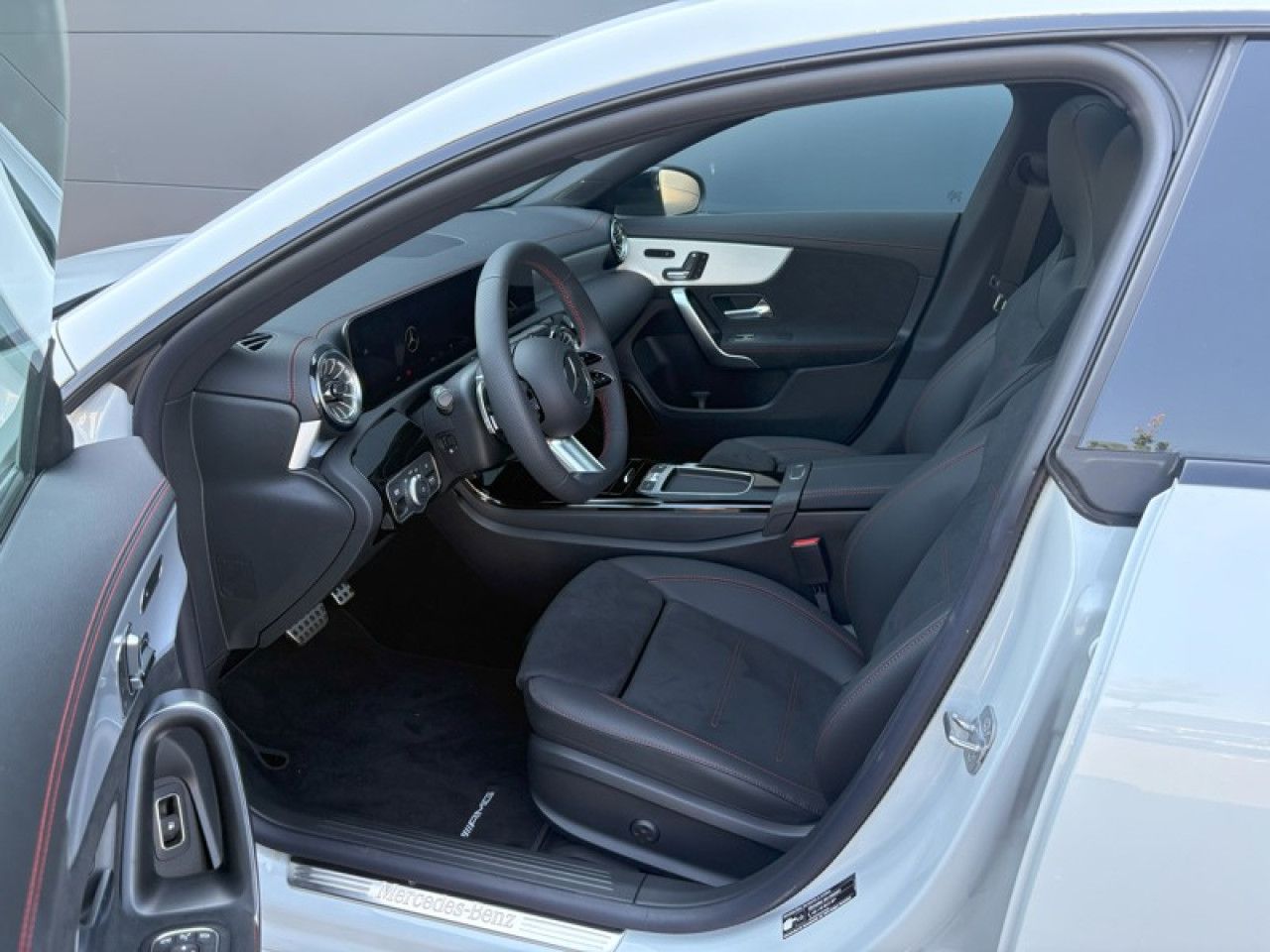 Photo du véhicule 12 / 18