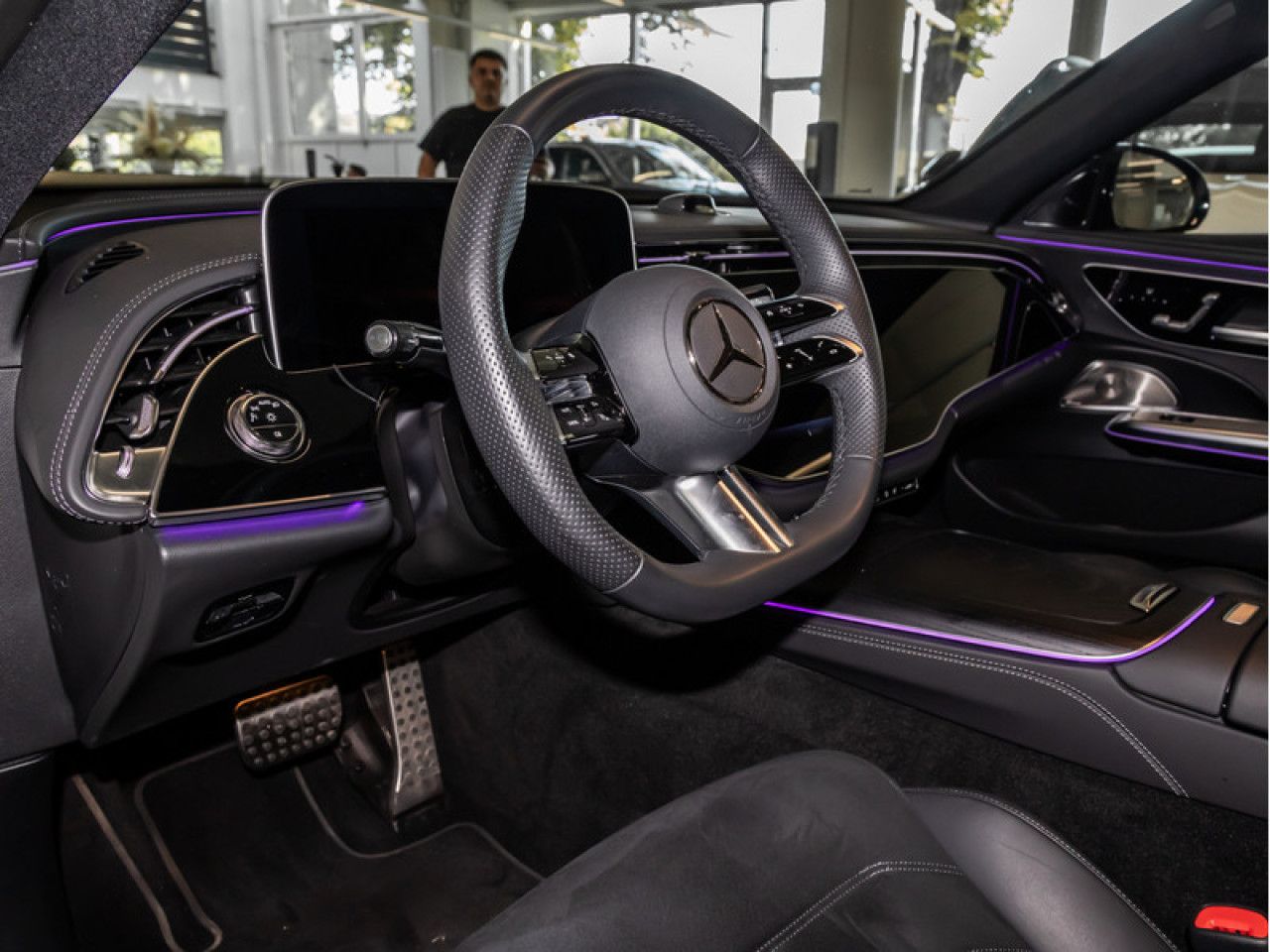 Mercedes-Benz E-Klasse – Bild 12