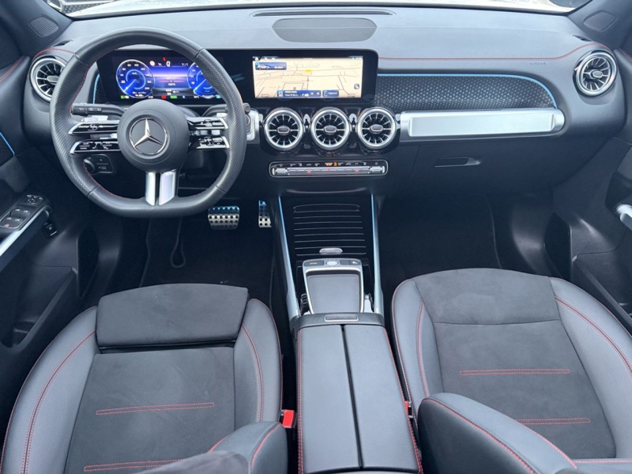 Photo du v&eacute;hicule 11 / 18