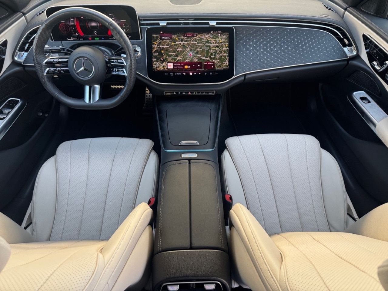 Mercedes-Benz E-Klasse – Bild 2