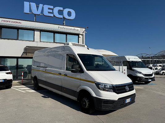 Vehicle image 1 / 19