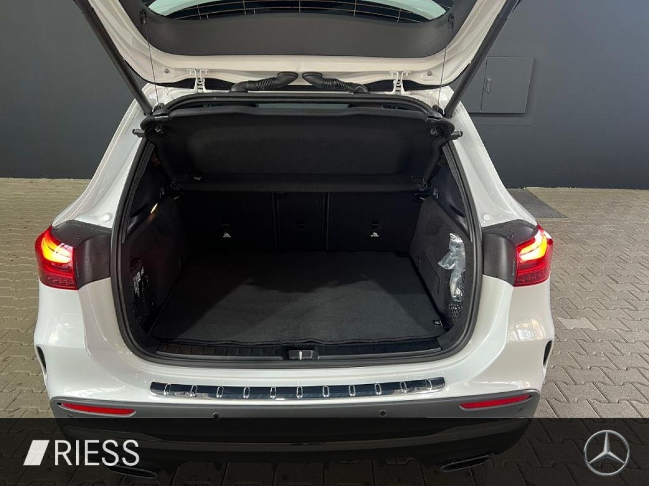 Fahrzeugbild 10 / 16