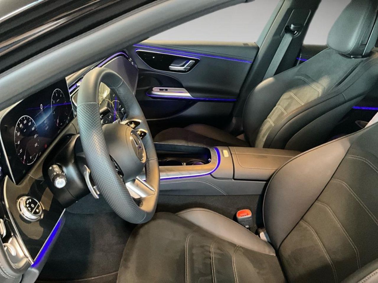 Mercedes-Benz E-Klasse – Bild 4