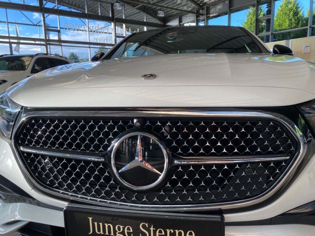 Mercedes-Benz E-Klasse – Bild 3