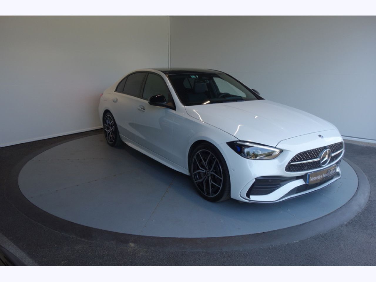 Photo du v&eacute;hicule 8 / 18