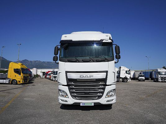 Vehicle image 2 / 14