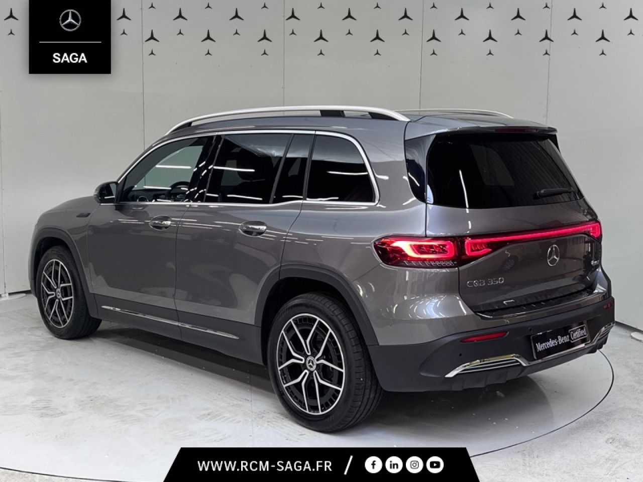 Photo du v&eacute;hicule 2 / 18