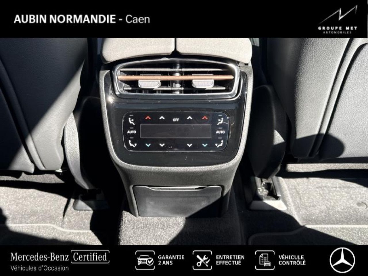 Photo du v&eacute;hicule 16 / 18