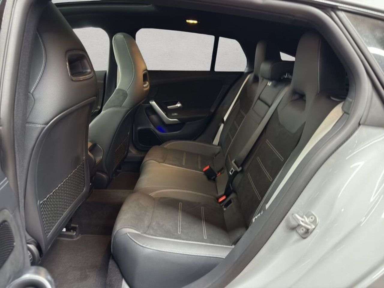 Fahrzeugbild 18 / 25