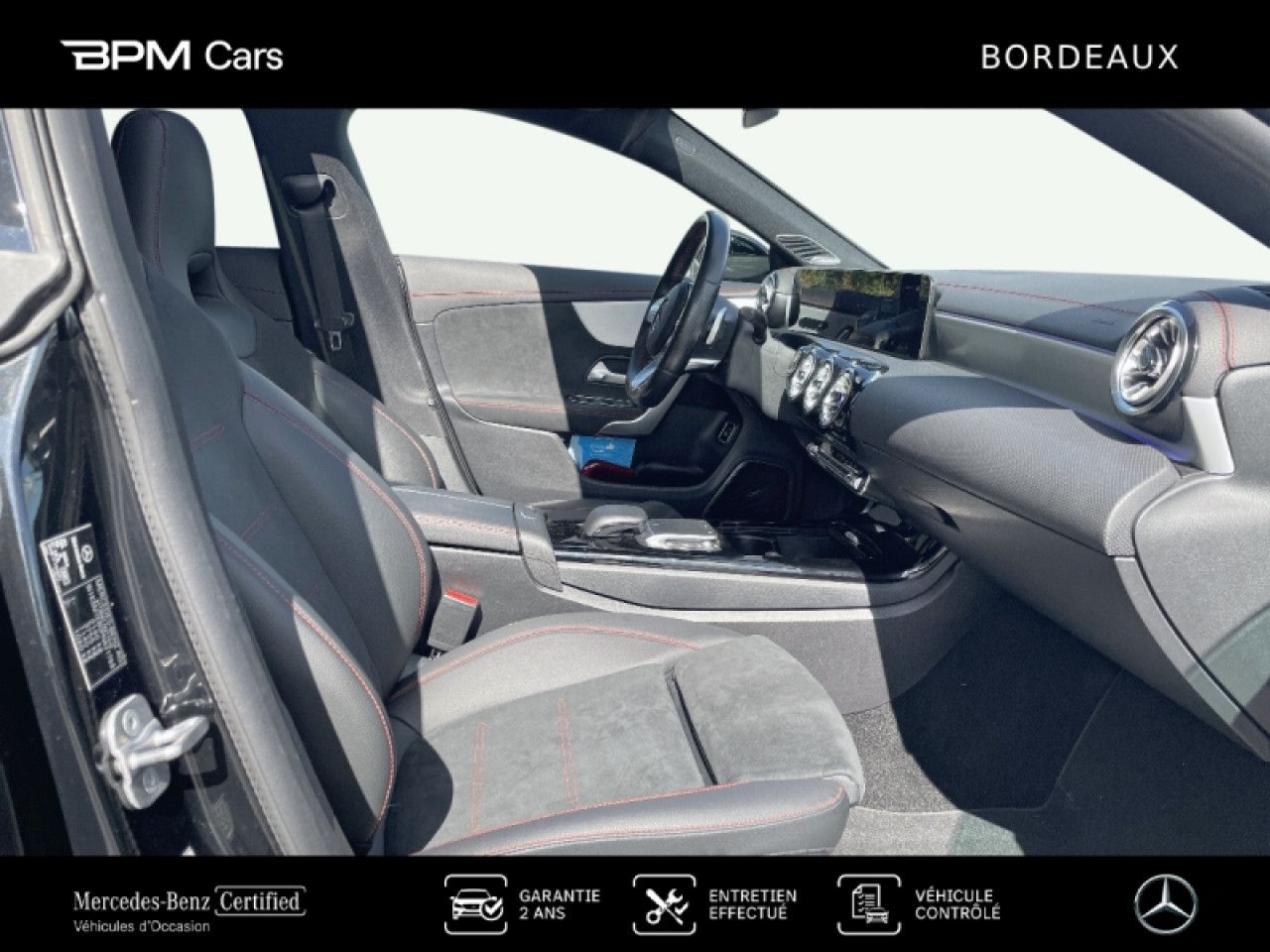 Photo du v&eacute;hicule 14 / 18