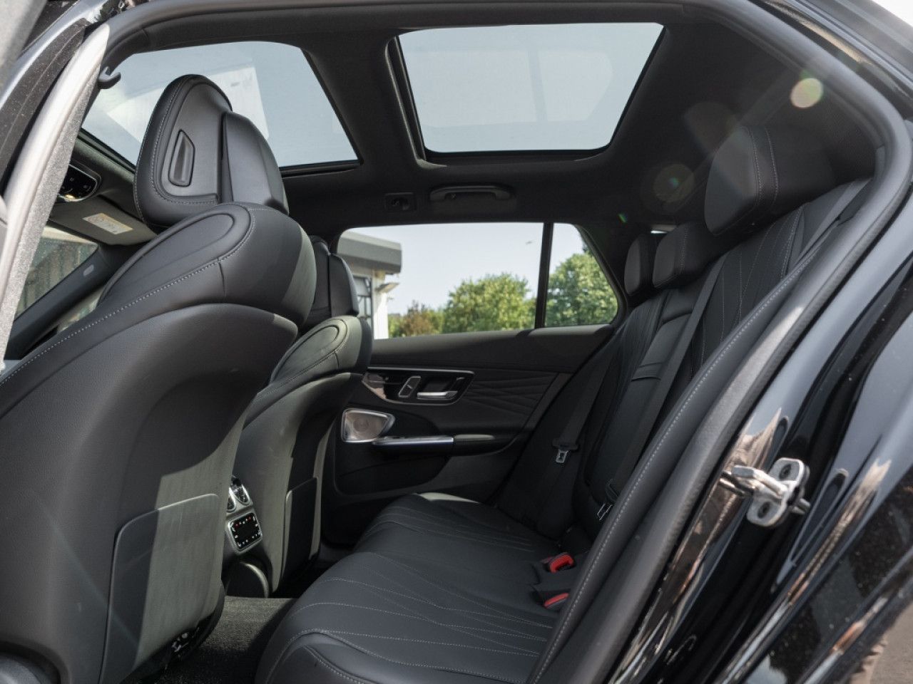 Mercedes-Benz C-Klasse – Bild 7