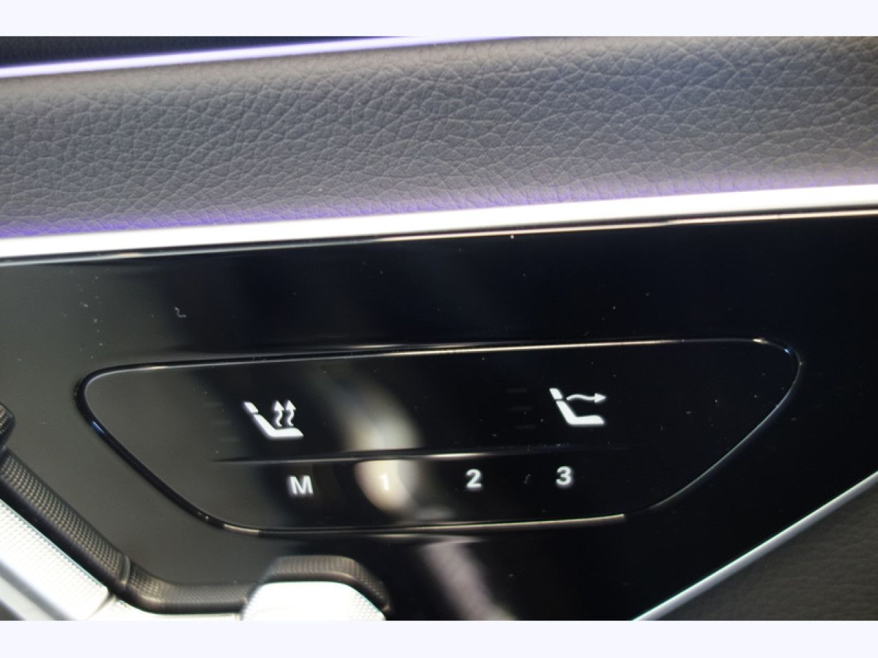 Photo du v&eacute;hicule 17 / 18