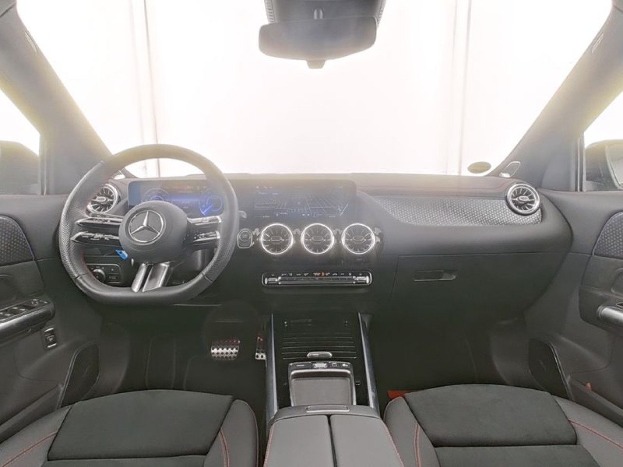 Mercedes-Benz EQA – Bild 6
