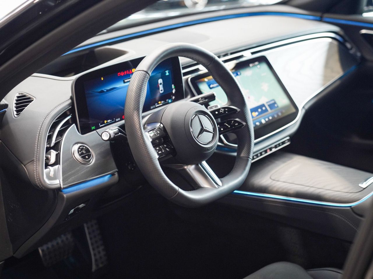 Mercedes-Benz E-Klasse – Bild 15