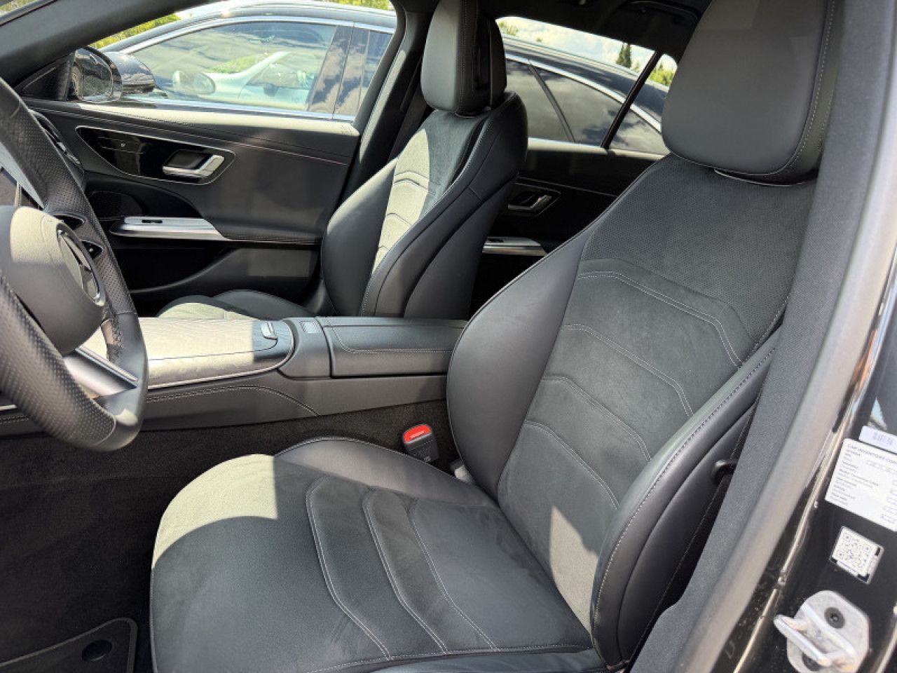 Mercedes-Benz E-Klasse – Bild 8