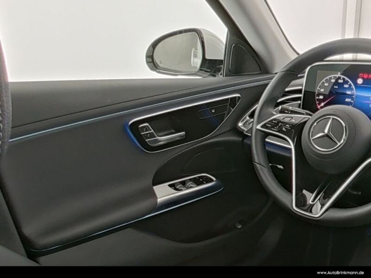 Mercedes-Benz E-Klasse – Bild 8