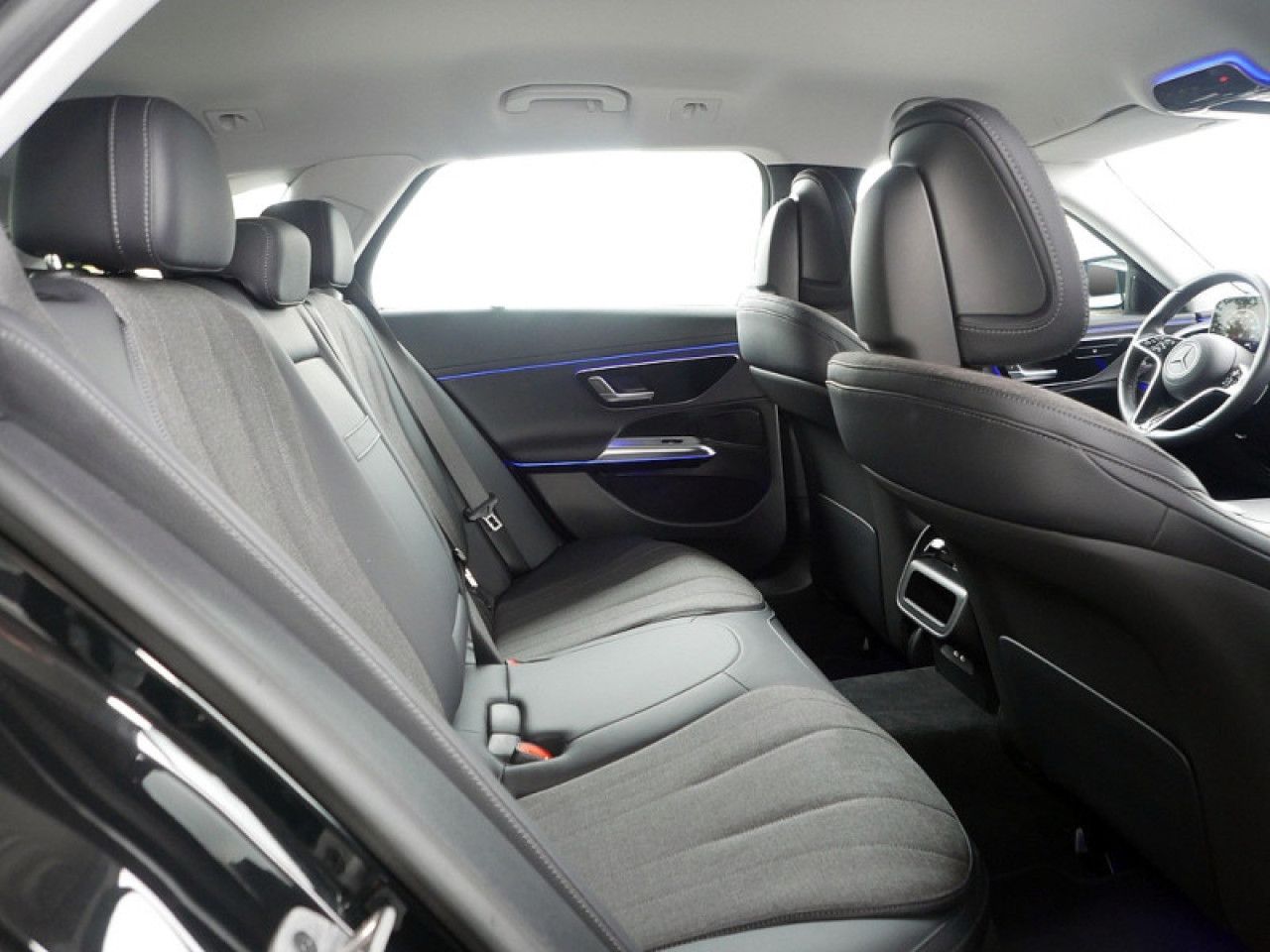 Mercedes-Benz E-Klasse – Bild 5
