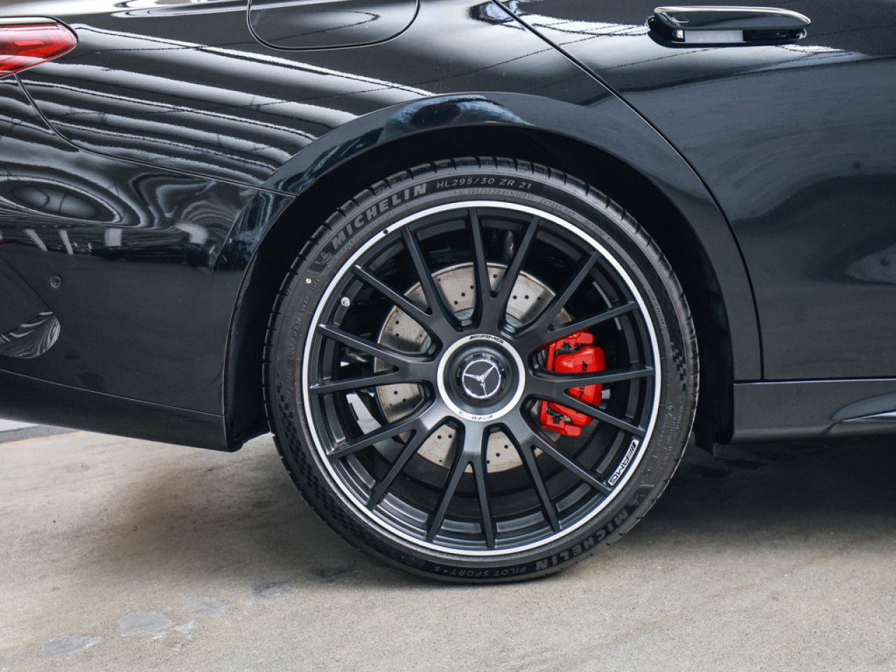 Mercedes-Benz E-Klasse – Bild 6