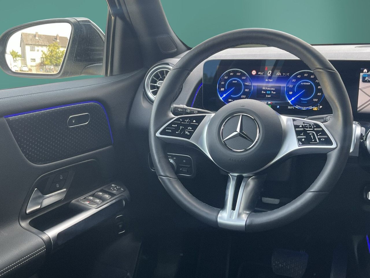 Mercedes-Benz EQB – Bild 12