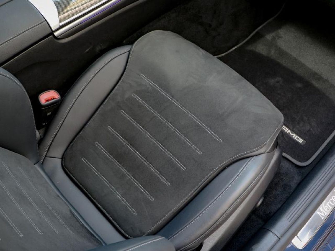 Photo du v&eacute;hicule 17 / 18